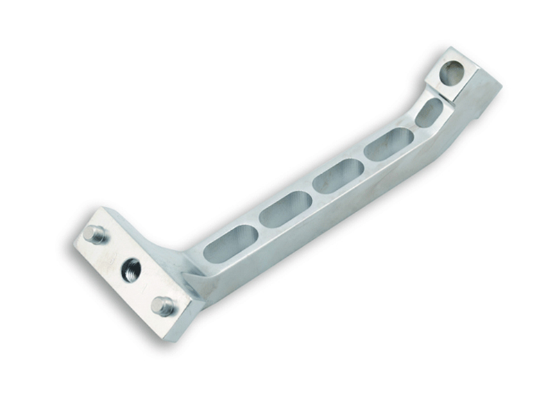 Distal Target Device